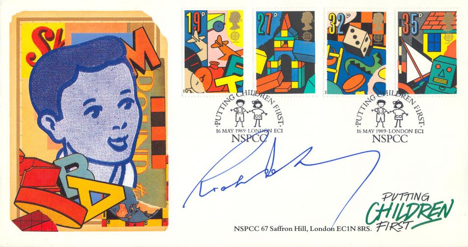 1989 (05) Games & Toys - Covercraft NSPCC Official - Signed by Roald Dal