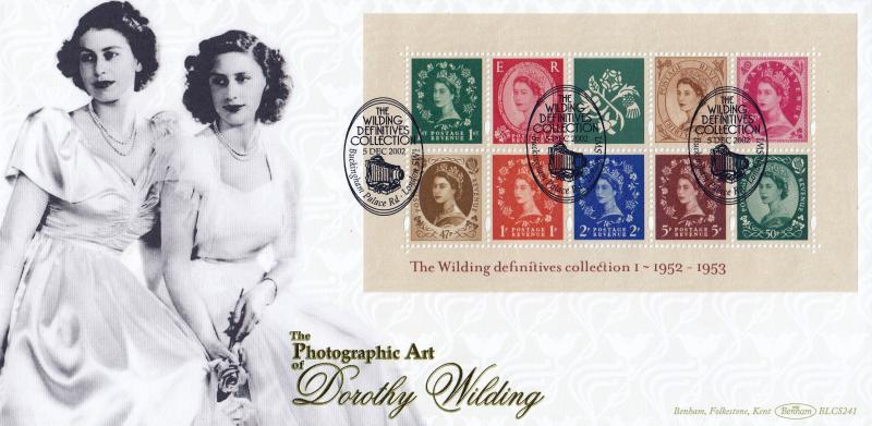 2002 (12) Wildings M/S - Benham BLCS 241 (Buckingham Palace Rd) Official