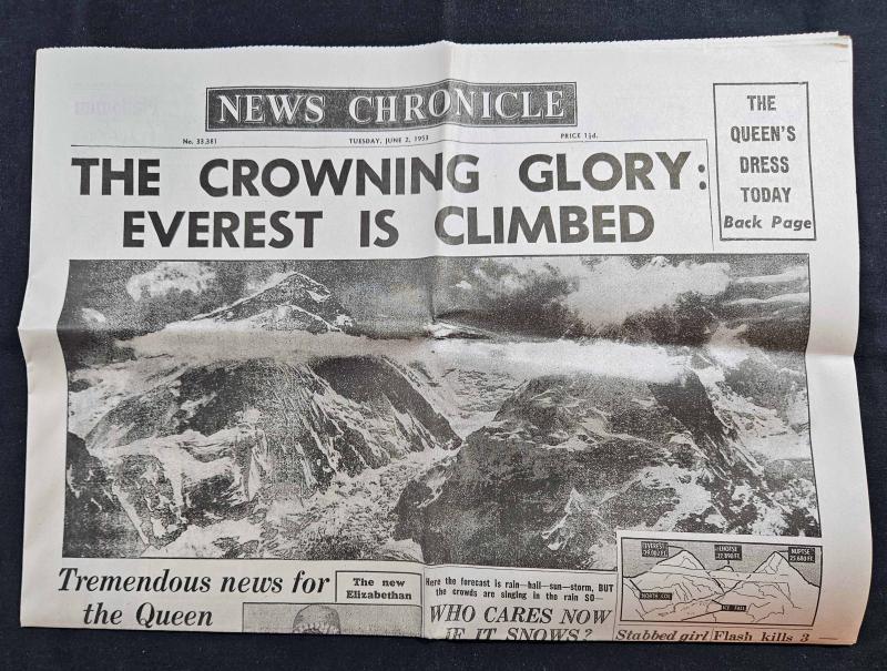 2003 (04) Extreme Endeavours - Westminster 'Autograph Editions' Official - Signed by Sir Edmund Hillary (With News Chronicle)